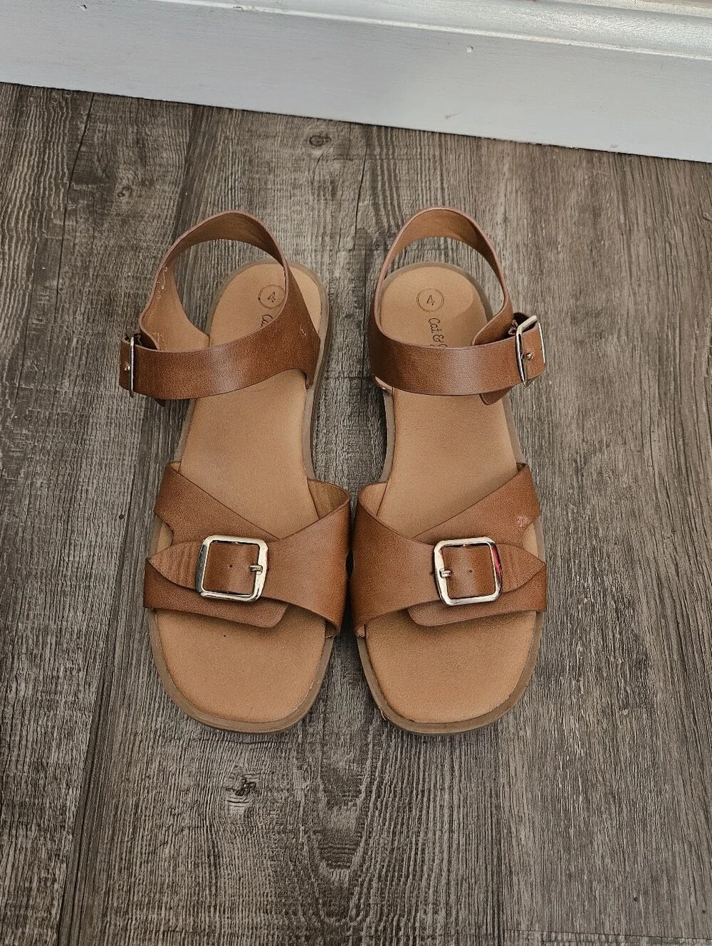 Girls Cat & Jack Faux Leather Strap Brown Cognac Sandal Size 4
